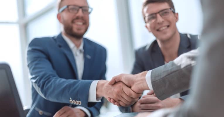 Schnell belastbare Zahlen beim Unternehmenszukauf erreichen (M&A)