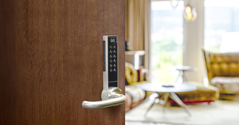 Von QlikView zu Microsoft Fabric: SAG spart Kosten und gewinnt Transparenz